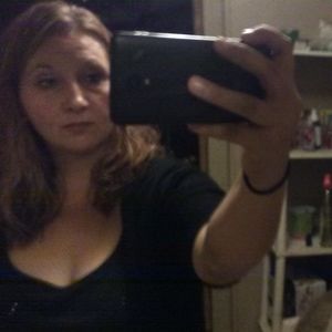 Meet your Posher, Angie